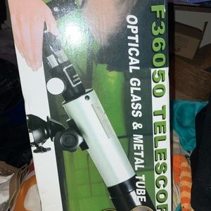 Refractor type telescope